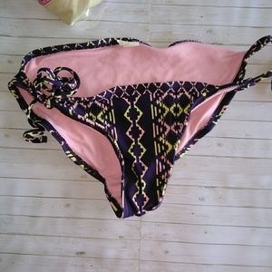 Xhilaration swim bottoms